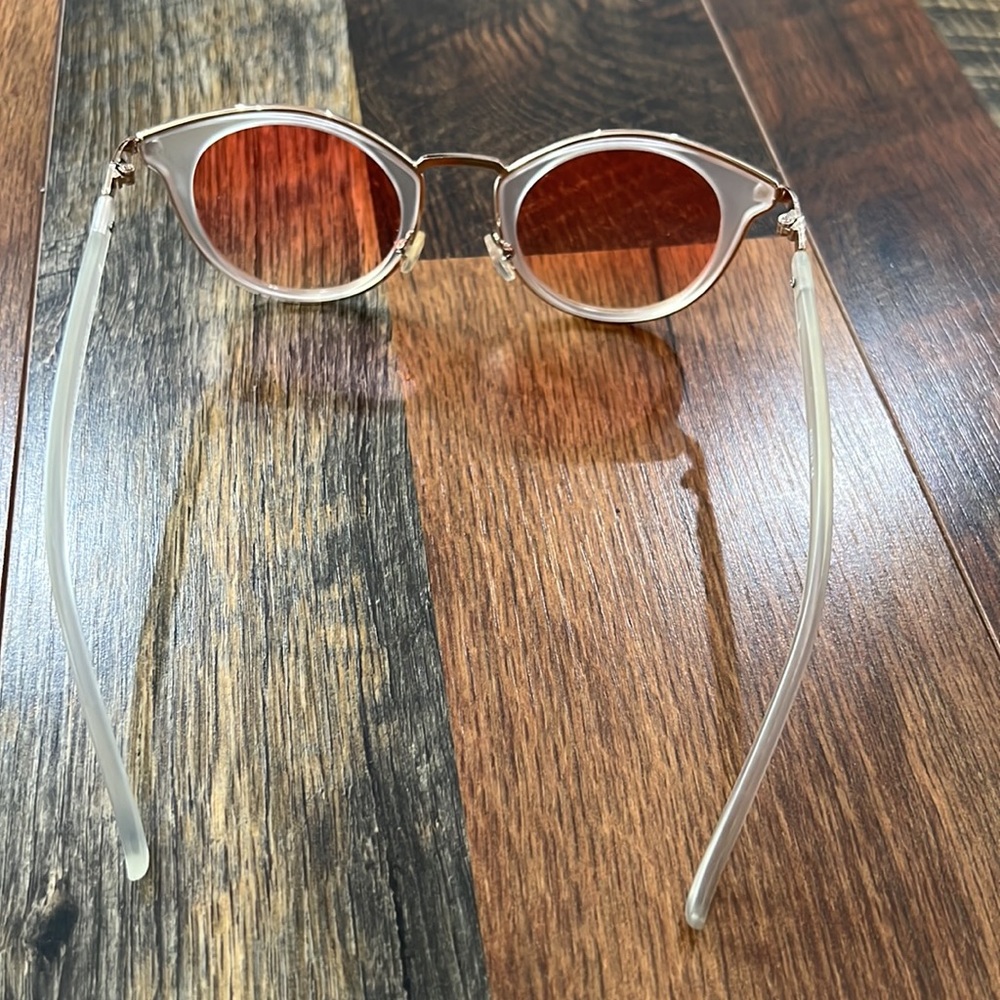 Sunglasses bundle - Picture 4 of 7